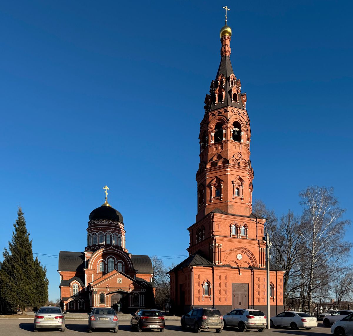 Вид с запада, фасады. Церковь Вознесения Господня на Городке, Павловский Посад (Павлово-Посадский городской округ и г. Электрогорск, Московская область)