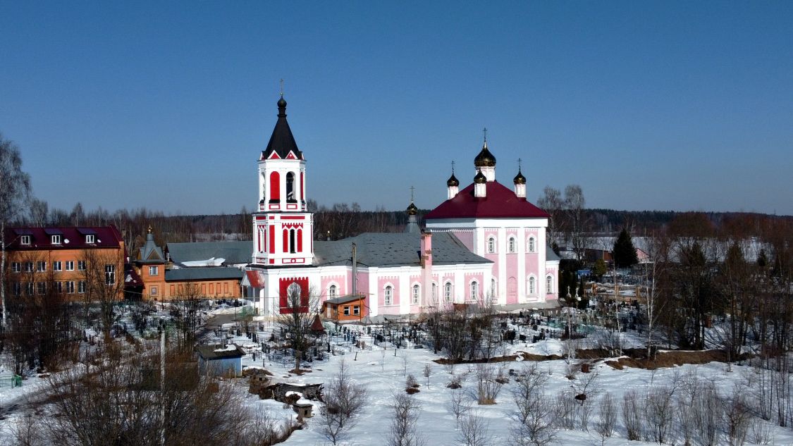 Церковь Казанской иконы Божией Матери, Бывалино (Павлово-Посадский городской округ и г. Электрогорск, Московская область). общий вид в ландшафте, Верхняя панорама с юга
