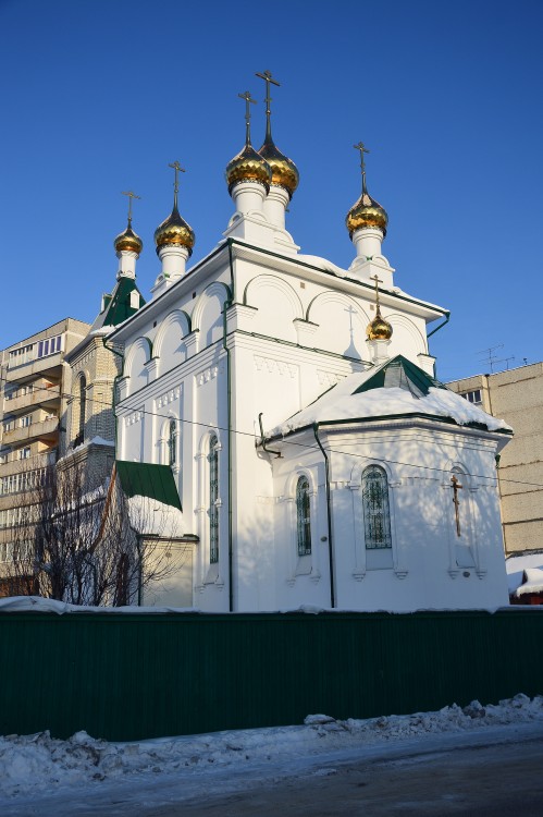 Павловский Посад. Церковь Рождества Пресвятой Богородицы в Корневе (новая). фасады