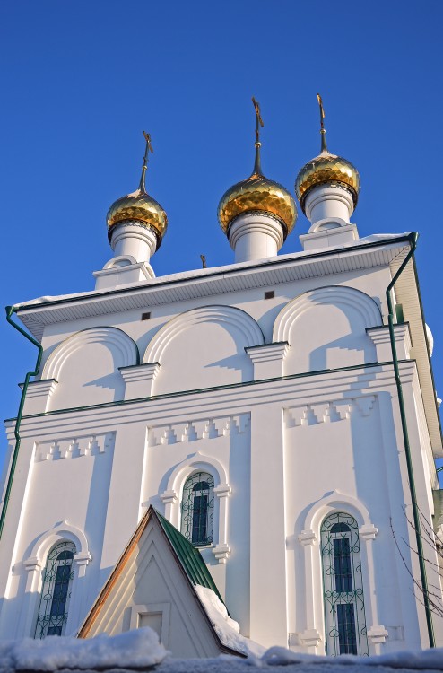 Павловский Посад. Церковь Рождества Пресвятой Богородицы в Корневе (новая). фасады