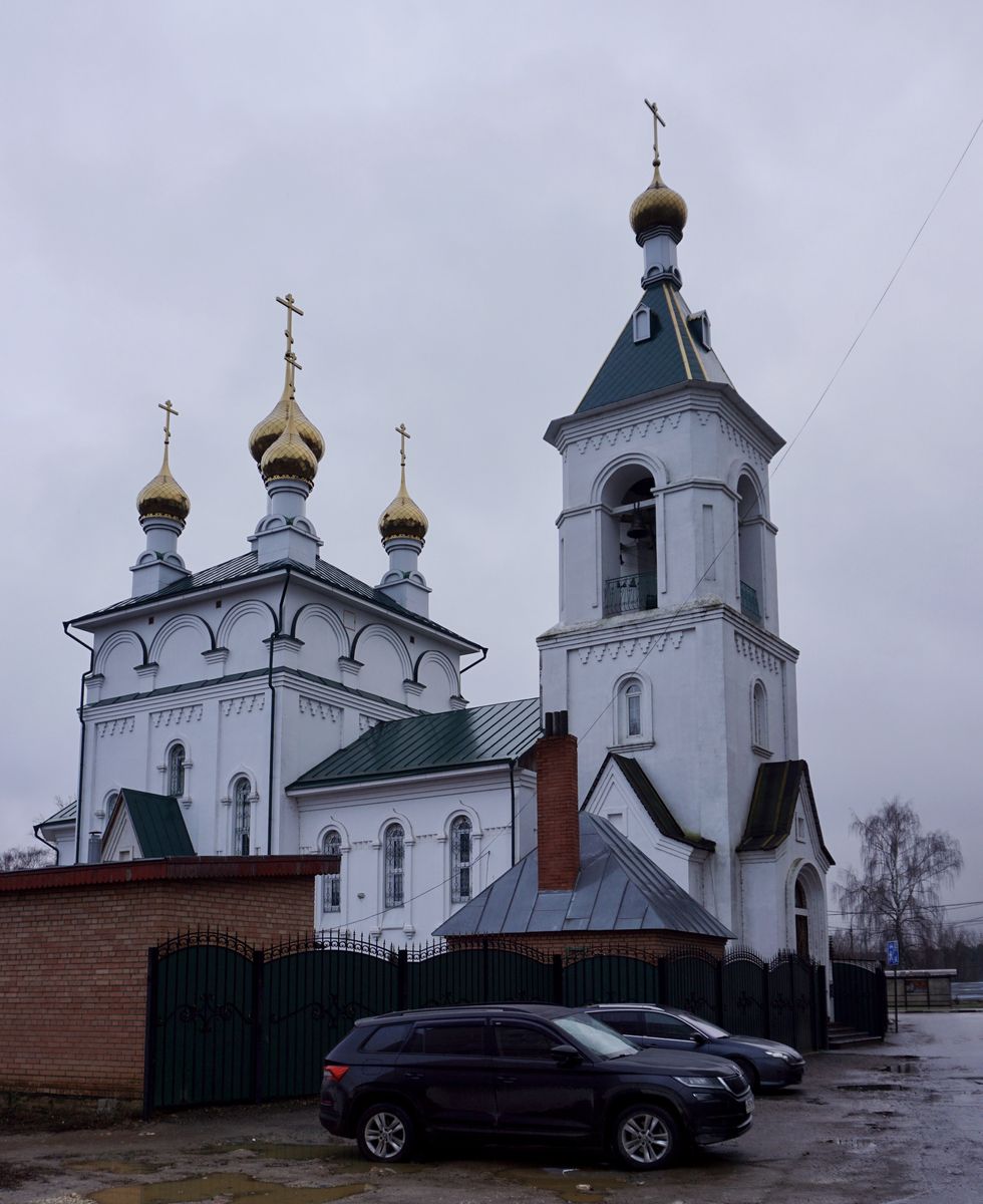 Церковь Рождества Пресвятой Богородицы в Корневе (новая), Павловский Посад (Павлово-Посадский городской округ и г. Электрогорск, Московская область). фасады