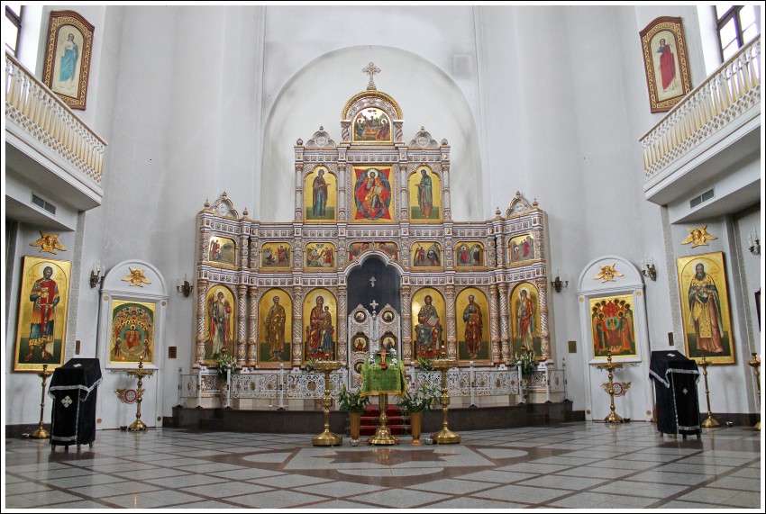 Собор Михаила Архангела, Токсово (Всеволожский район, Ленинградская область). интерьер и убранство