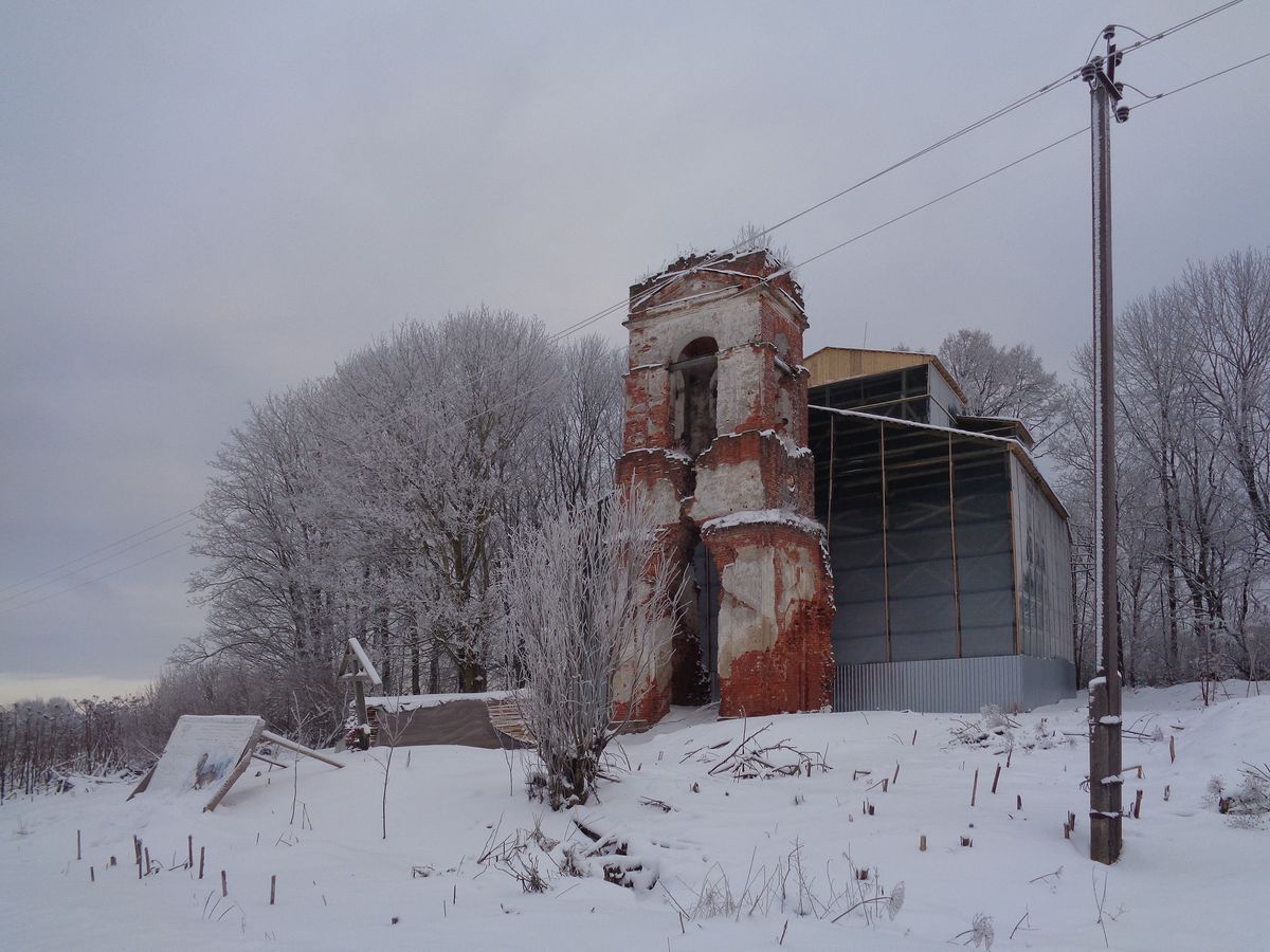 фасады. Церковь Рождества Иоанна Предтечи, Каменные Поляны (Лужский район, Ленинградская область)