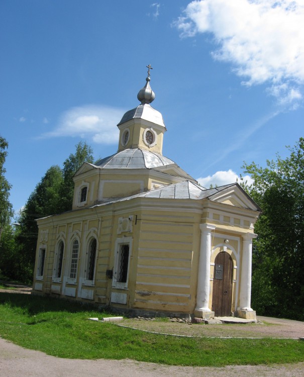 Церковь Всех Святых (полковая), Тихвин (Тихвинский район, Ленинградская область). фасады, Общий вид с северо-запада