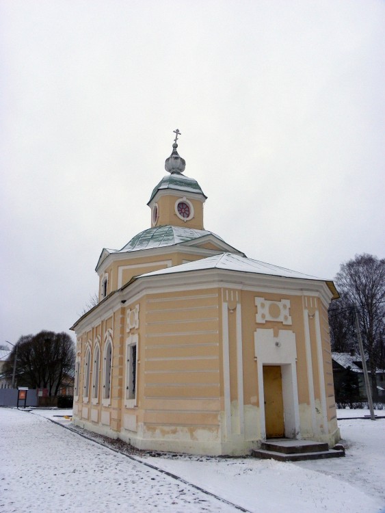 Церковь Всех Святых (полковая), Тихвин (Тихвинский район, Ленинградская область). фасады