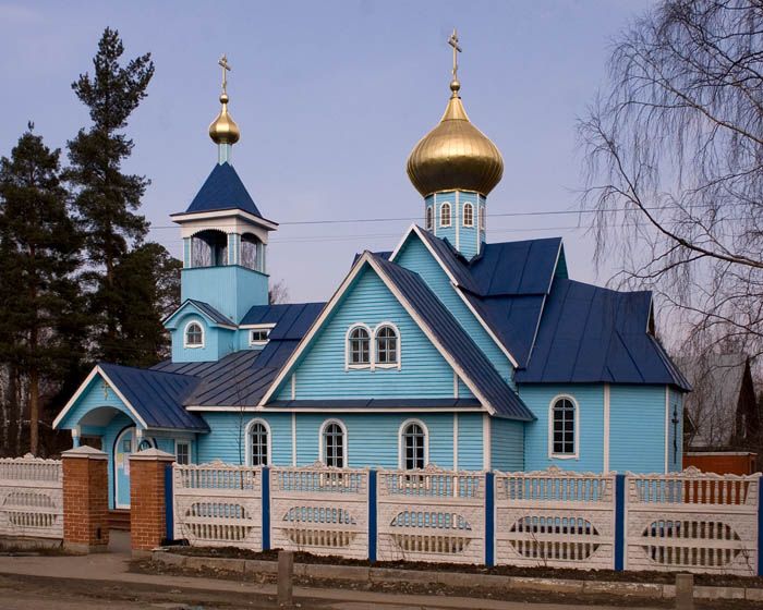 Церковь Константина и Елены, Всеволожск (Всеволожский район, Ленинградская область). фасады, Вид с трассы А-128