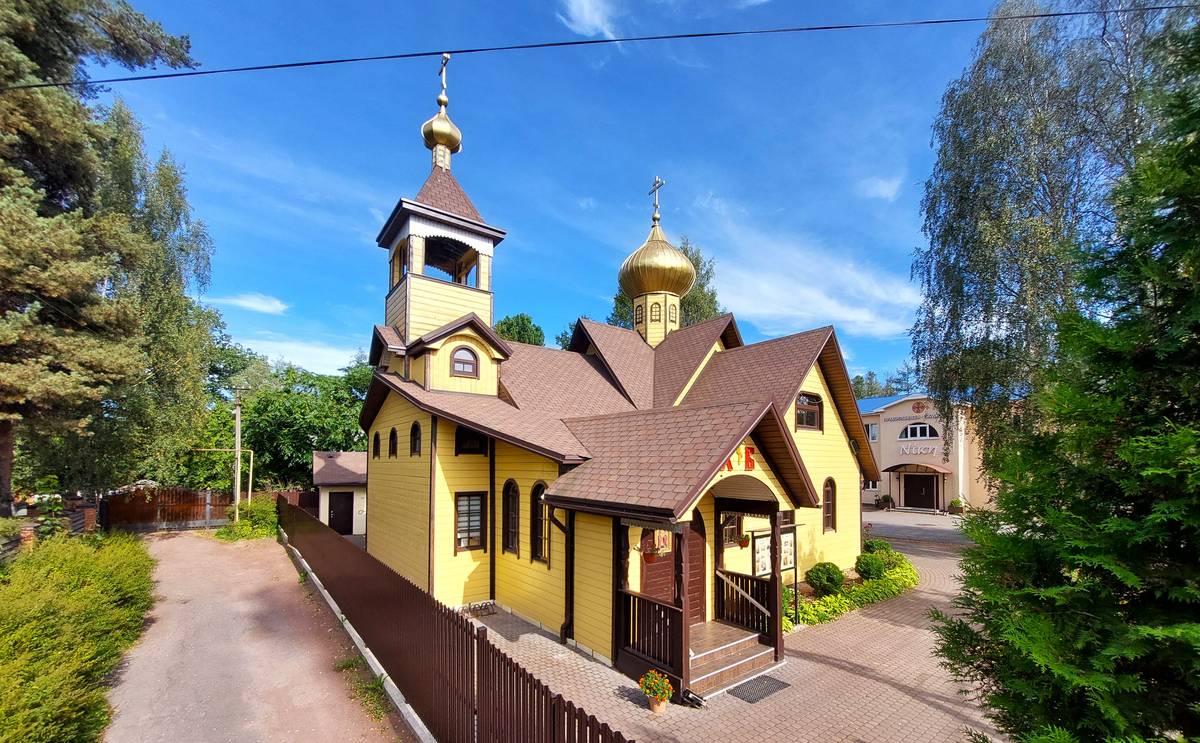 Церковь Константина и Елены, Всеволожск (Всеволожский район, Ленинградская область). фасады