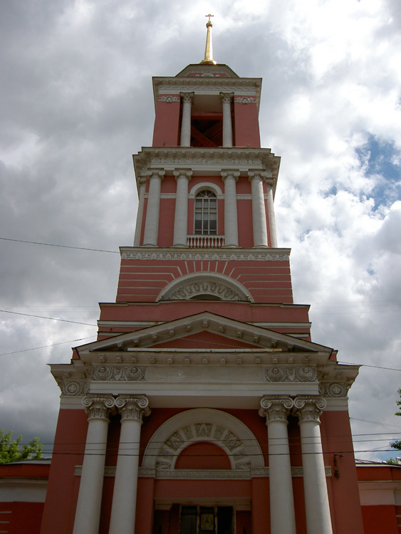 Церковь Троицы Живоначальной в Вишняках (в Больших Лужниках), Замоскворечье (Центральный административный округ (ЦАО), г. Москва). фасады