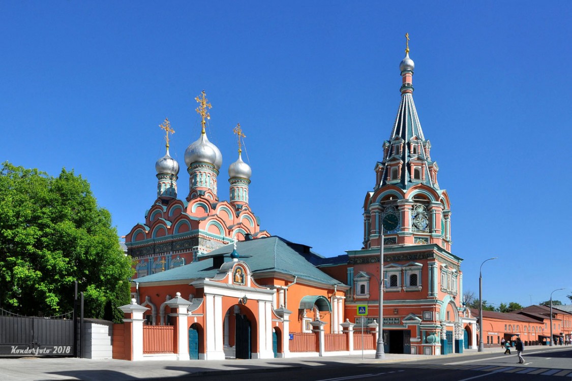 Церковь Григория Неокесарийского в Дербицах, Якиманка (Центральный административный округ (ЦАО), г. Москва). фасады