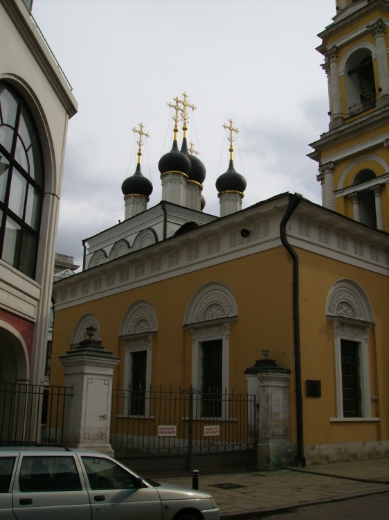 Церковь Николая Чудотворца в Толмачах, Якиманка (Центральный административный округ (ЦАО), г. Москва). фасады