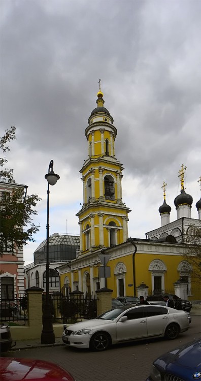 Церковь Николая Чудотворца в Толмачах, Якиманка (Центральный административный округ (ЦАО), г. Москва). фасады
