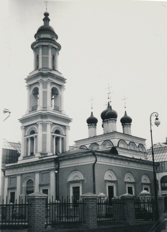 Якиманка. Церковь Николая Чудотворца в Толмачах. фасады