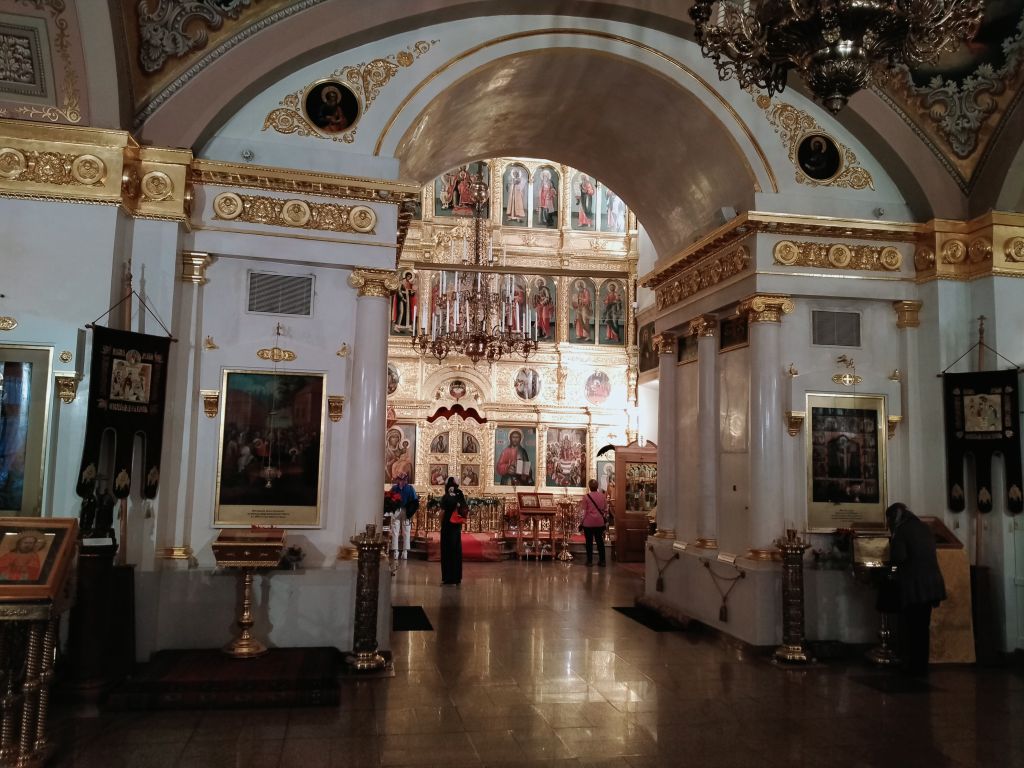 Церковь Николая Чудотворца в Толмачах, Якиманка (Центральный административный округ (ЦАО), г. Москва). интерьер и убранство