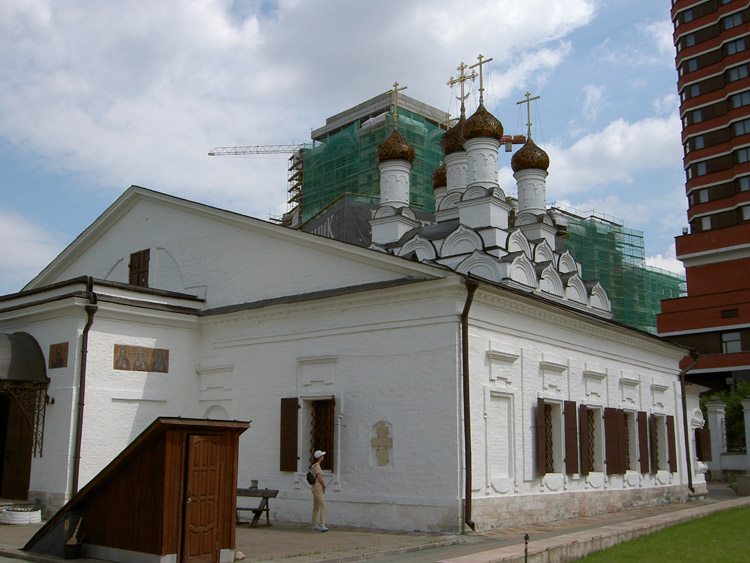Церковь Николая Чудотворца в Голутвине, Якиманка (Центральный административный округ (ЦАО), г. Москва). фасады