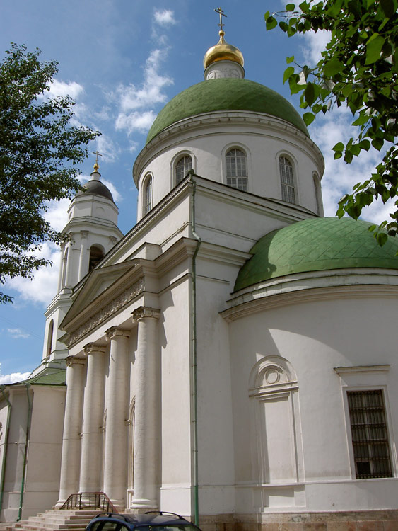 Церковь Флора и Лавра на Зацепе и иконы Божией Матери 