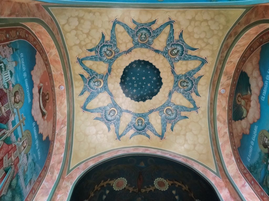 Церковь Флора и Лавра на Зацепе и иконы Божией Матери 