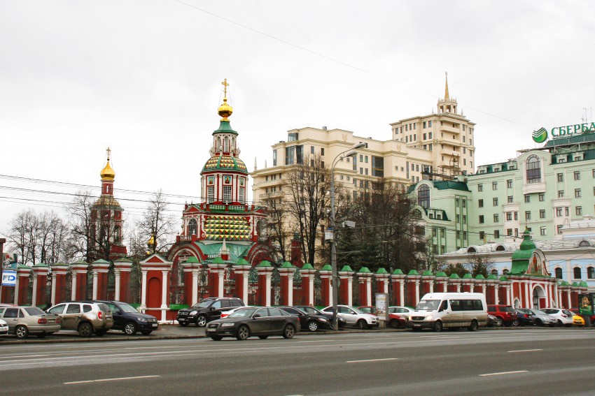 Якиманка. Церковь Иоанна Воина на Якиманке. фасады