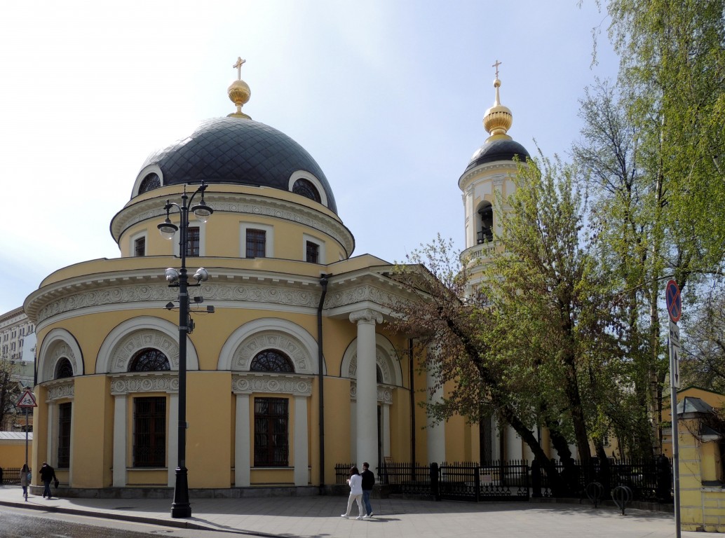 Храм всех скорбящих радость на ордынке