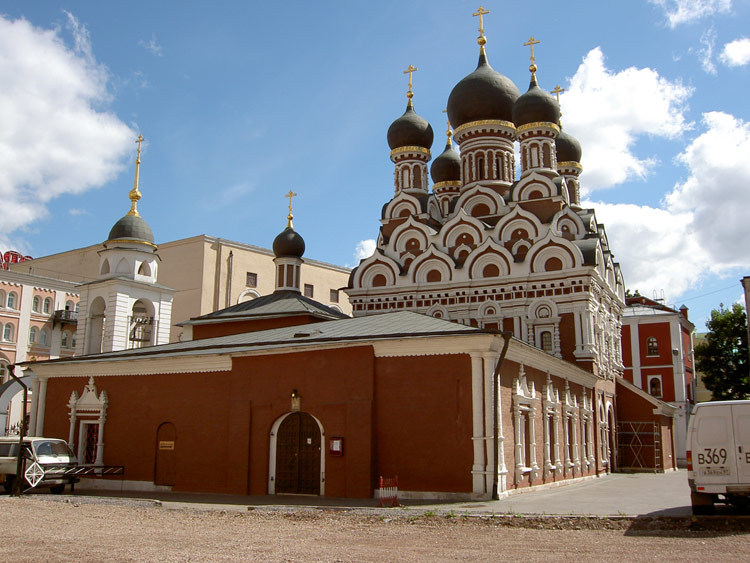 Церковь Георгия Победоносца (Рождества Пресвятой Богородицы) в Ендове, Замоскворечье (Центральный административный округ (ЦАО), г. Москва). фасады