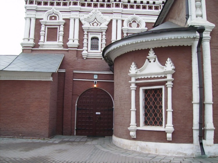 Церковь Георгия Победоносца (Рождества Пресвятой Богородицы) в Ендове, Замоскворечье (Центральный административный округ (ЦАО), г. Москва). архитектурные детали