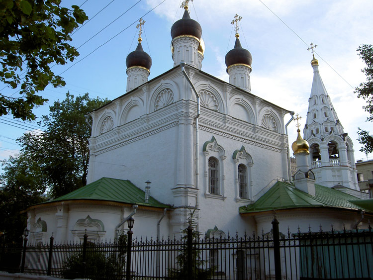 Арбат. Церковь Спаса Преображения на Песках. фасады