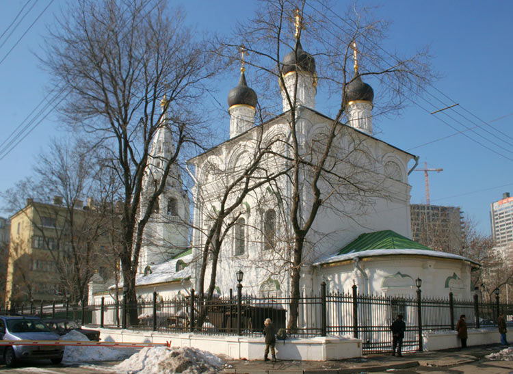 Арбат. Церковь Спаса Преображения на Песках. фасады