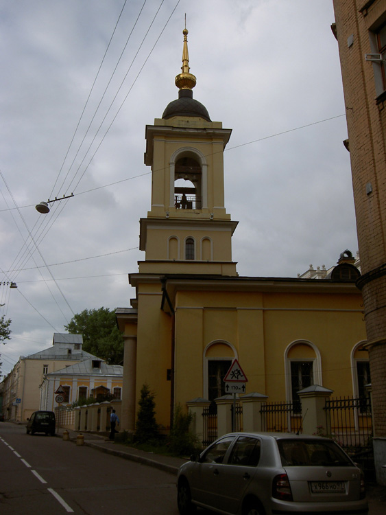 Арбат. Церковь Афанасия и Кирилла, патриархов Александрийских, (Воскресения Словущего) на Сивцевом Вражке. архитектурные детали, 		      