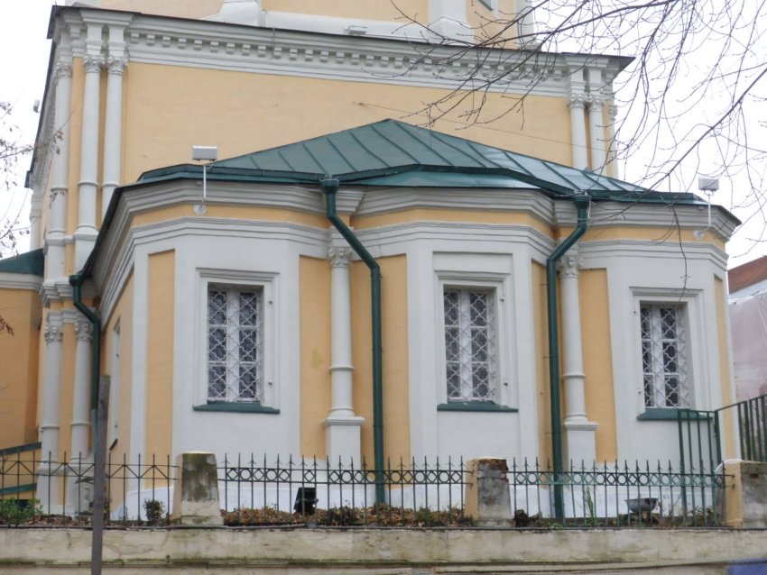 Церковь Илии Пророка Обыденного в Обыденском переулке, Хамовники (Центральный административный округ (ЦАО), г. Москва). архитектурные детали, Апсида