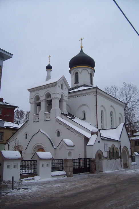 Хамовники. Старообрядческая церковь Покрова Пресвятой Богородицы Остоженской общины. фасады