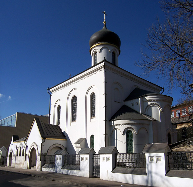 Хамовники. Старообрядческая церковь Покрова Пресвятой Богородицы Остоженской общины. фасады