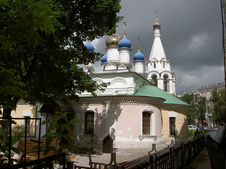 Церковь Феодора Студита у Никитских ворот, Пресненский (Центральный административный округ (ЦАО), г. Москва). общий вид в ландшафте, 		      