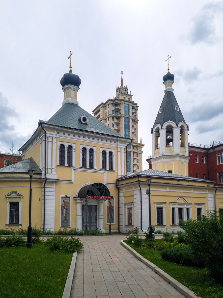 Церковь Марона Пустынника (Благовещения Пресвятой Богородицы) в Старых Панех, Якиманка (Центральный административный округ (ЦАО), г. Москва). фасады