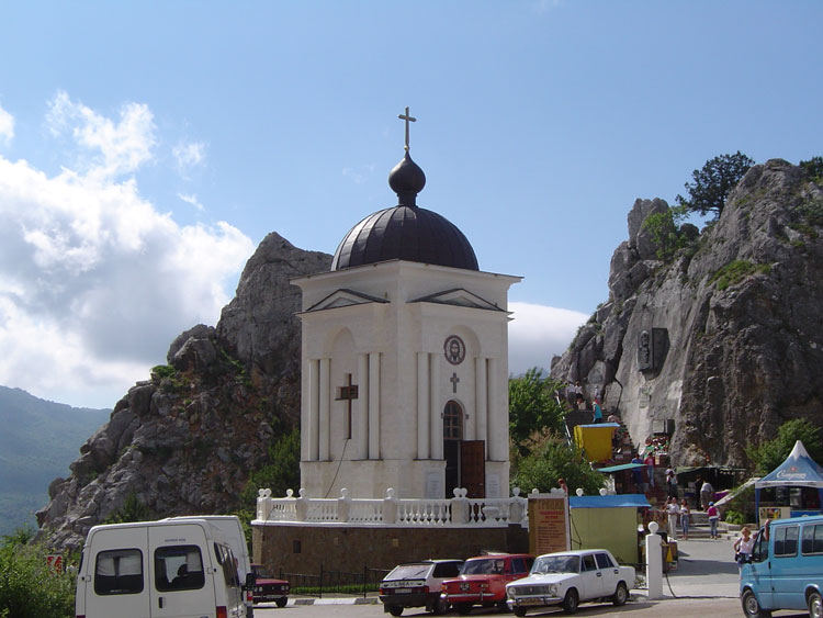 Часовня Рождества Христова, Ласпи (Балаклавский район, г. Севастополь). фасады, Вид с северо-востока
