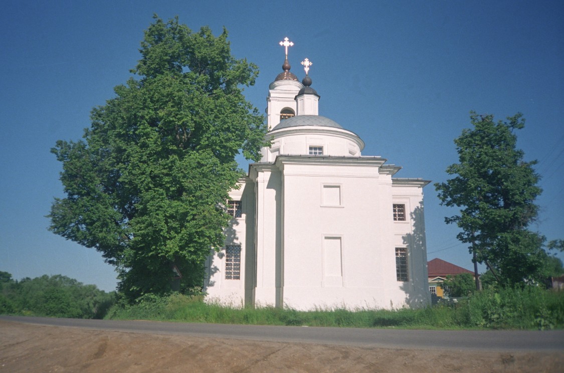 Церковь Иоанна Богослова, Кузмищево (Тарусский район, Калужская область). фасады