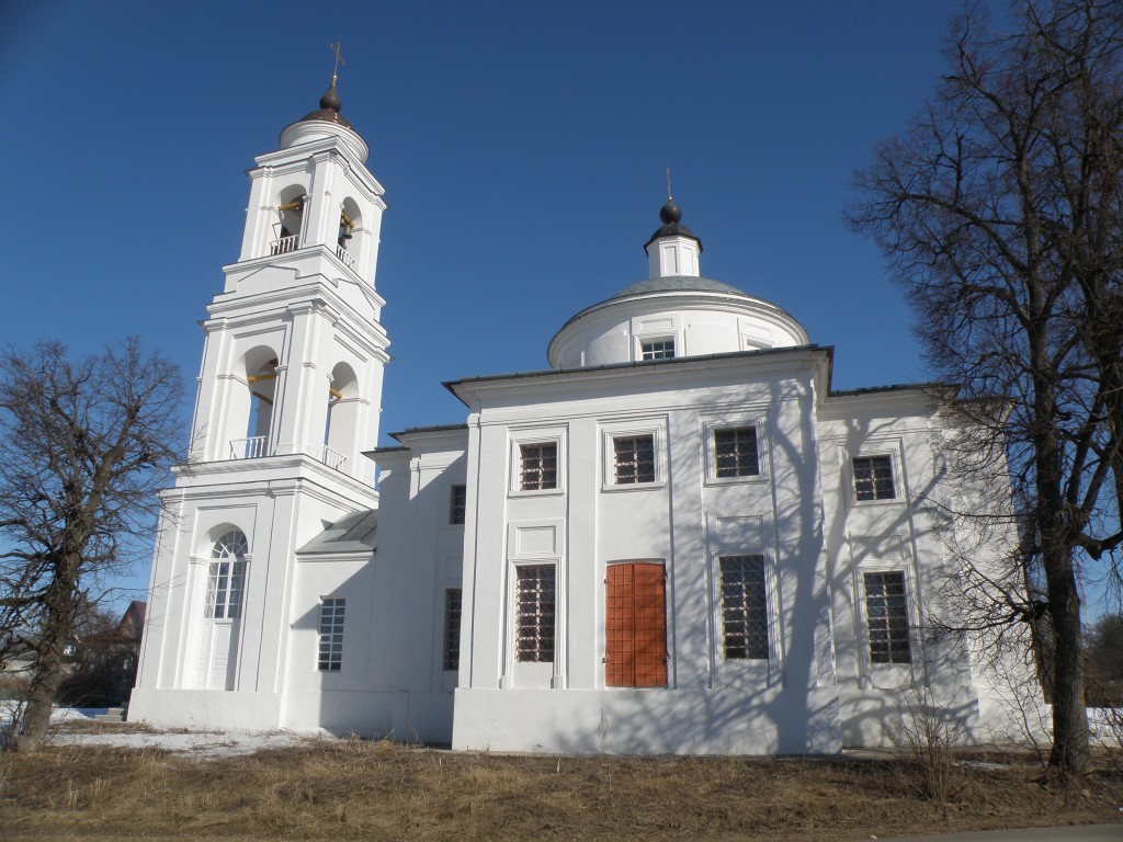 Церковь Иоанна Богослова, Кузмищево (Тарусский район, Калужская область). фасады