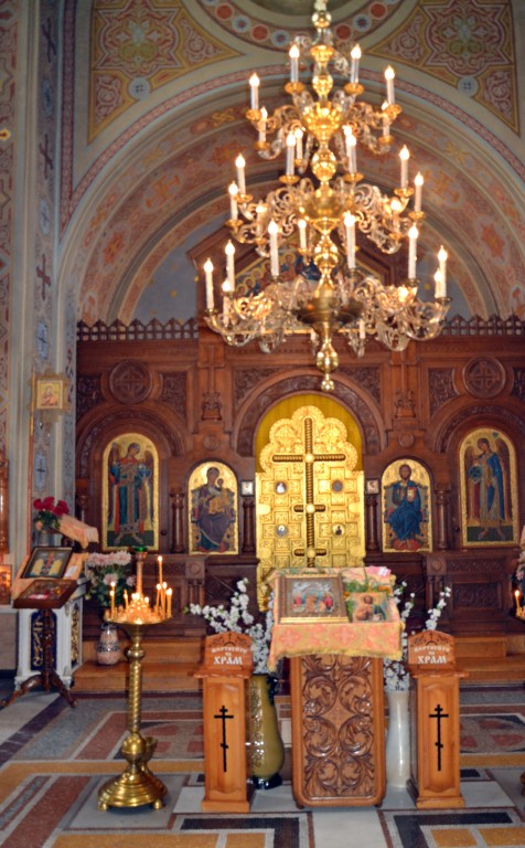 Церковь Воскресения Христова, Форос (Ялта, город, Республика Крым). интерьер и убранство