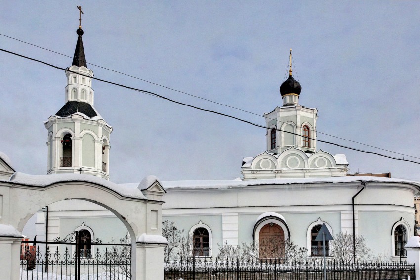 Церковь Воздвижения Креста Господня на Чистом Вражке, Хамовники (Центральный административный округ (ЦАО), г. Москва). фасады
