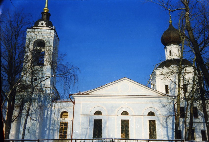 Церковь Успения Пресвятой Богородицы в Казачьей слободе, Якиманка (Центральный административный округ (ЦАО), г. Москва). фасады