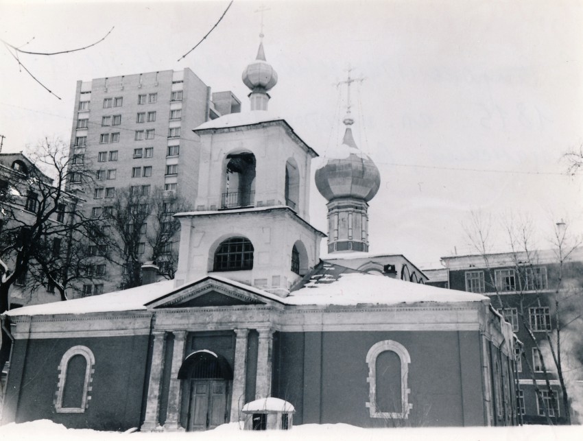 Хамовники. Церковь Власия в Старой Конюшенной слободе. фасады