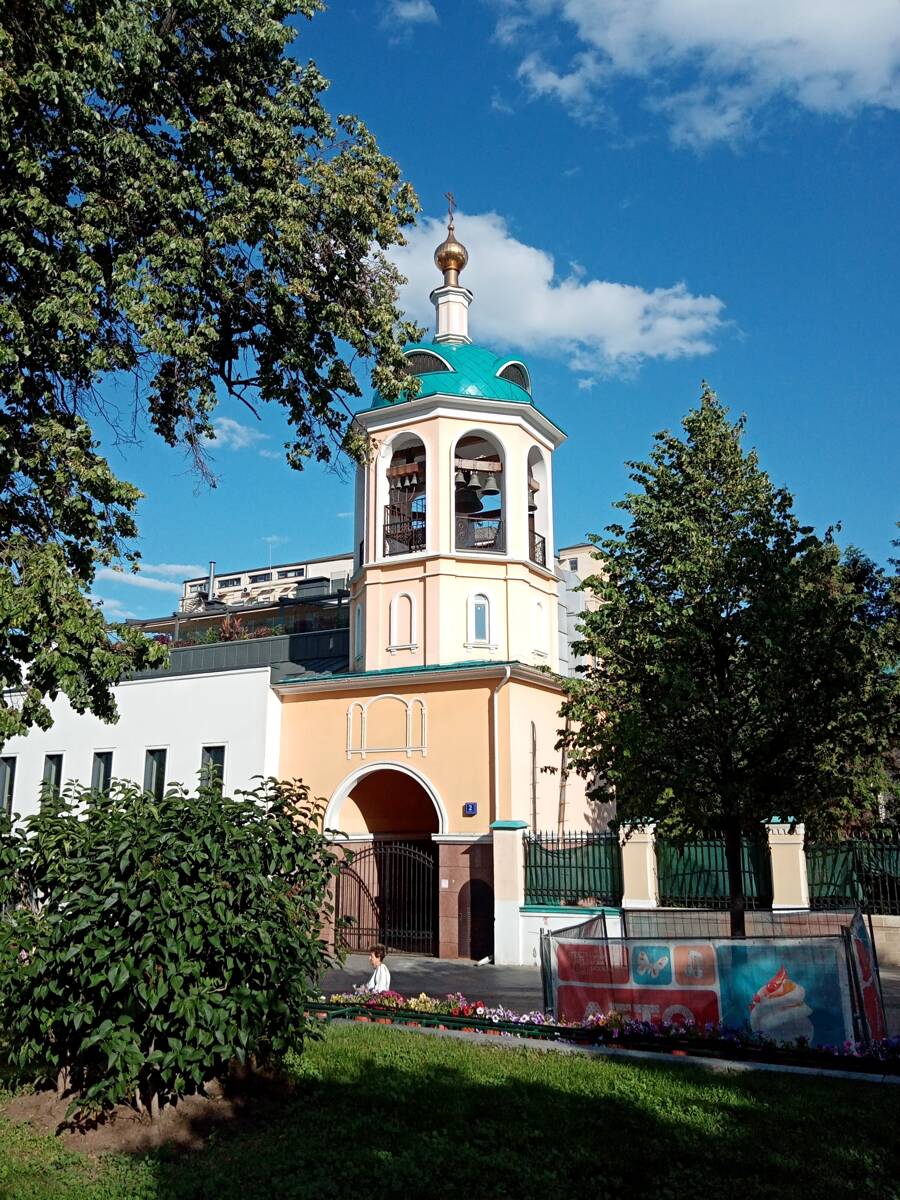 Церковь Благовещения Пресвятой Богородицы (Космы и Дамиана) в Шубине, Тверской (Центральный административный округ (ЦАО), г. Москва). архитектурные детали, Колокольня храма
