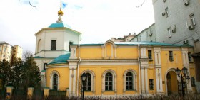 Москва. Церковь Благовещения Пресвятой Богородицы (Космы и Дамиана) в Шубине