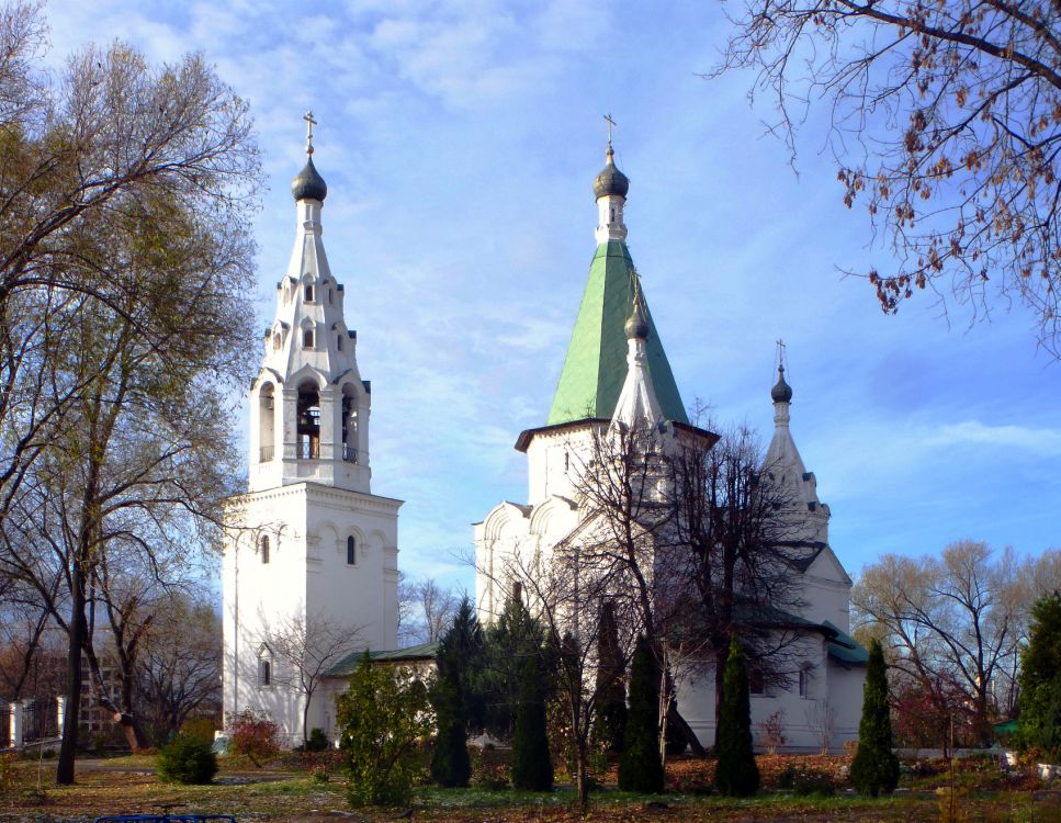 Церковь Троицы Живоначальной в Троицком-Голенищеве, Раменки (Западный административный округ (ЗАО), г. Москва). фасады