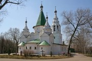 Церковь Троицы Живоначальной в Троицком-Голенищеве
