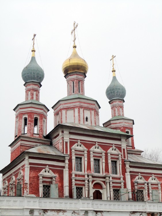 Хамовники. Новодевичий монастырь. Церковь Покрова Пресвятой Богородицы. архитектурные детали