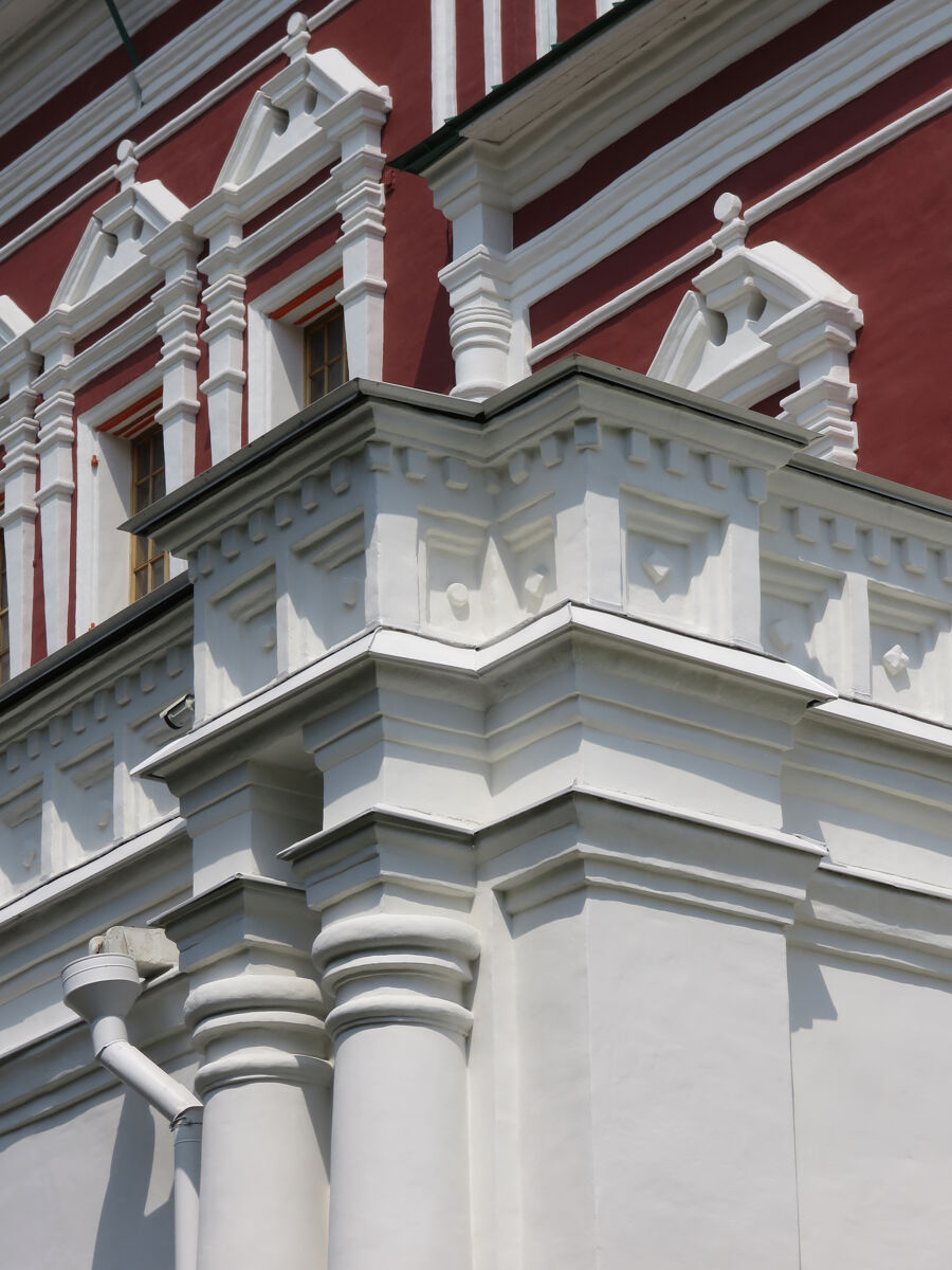 Новодевичий монастырь. Церковь Покрова Пресвятой Богородицы, Хамовники (Центральный административный округ (ЦАО), г. Москва). архитектурные детали