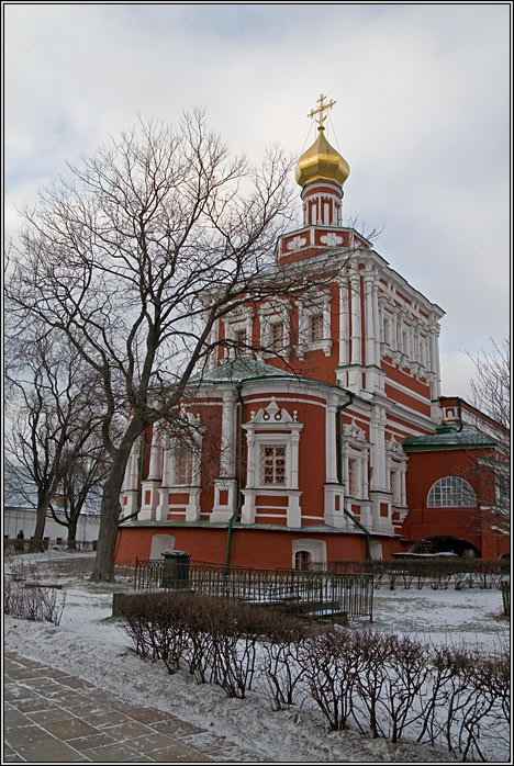 Хамовники. Новодевичий монастырь. Церковь Успения Пресвятой Богородицы. архитектурные детали