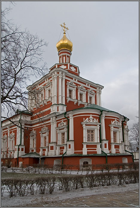 Новодевичий монастырь. Церковь Успения Пресвятой Богородицы, Хамовники (Центральный административный округ (ЦАО), г. Москва). архитектурные детали
