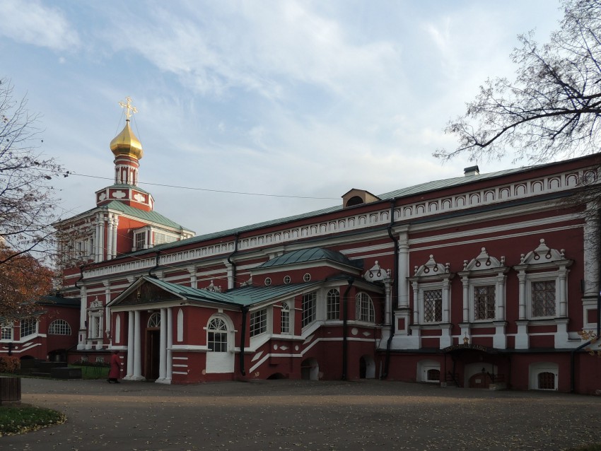 Новодевичий монастырь. Церковь Успения Пресвятой Богородицы, Хамовники (Центральный административный округ (ЦАО), г. Москва). фасады