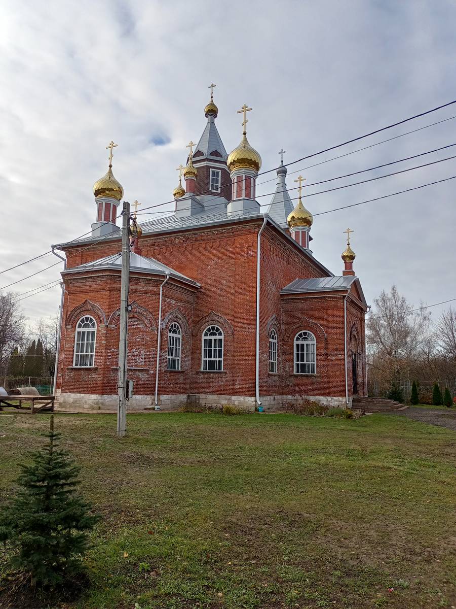 Церковь Воскресения Словущего, Долгое (Киреевский район, Тульская область). фасады