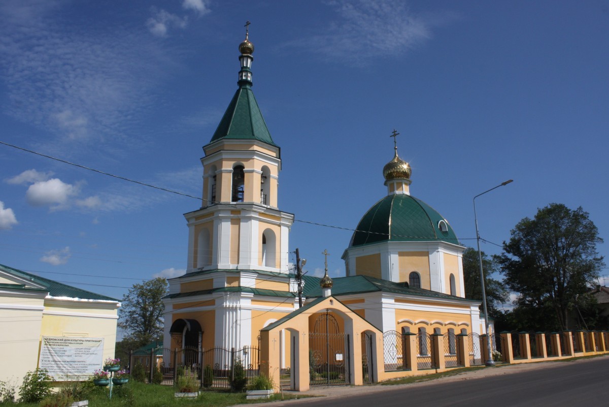 Церковь Казанской иконы Божией Матери, Медное (Калининский район, Тверская область). фасады